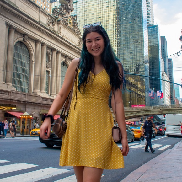 Meet your Posher, Moriah - Picture 1 of 1